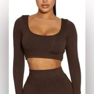 NAKED WARDROBE- Chocolate crop long sleeve